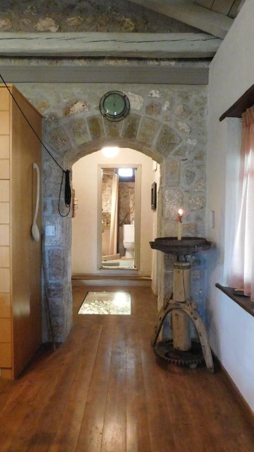 Lílaia Agoriani Art Suite - 4 Seasons' Natural Living מראה חיצוני תמונה
